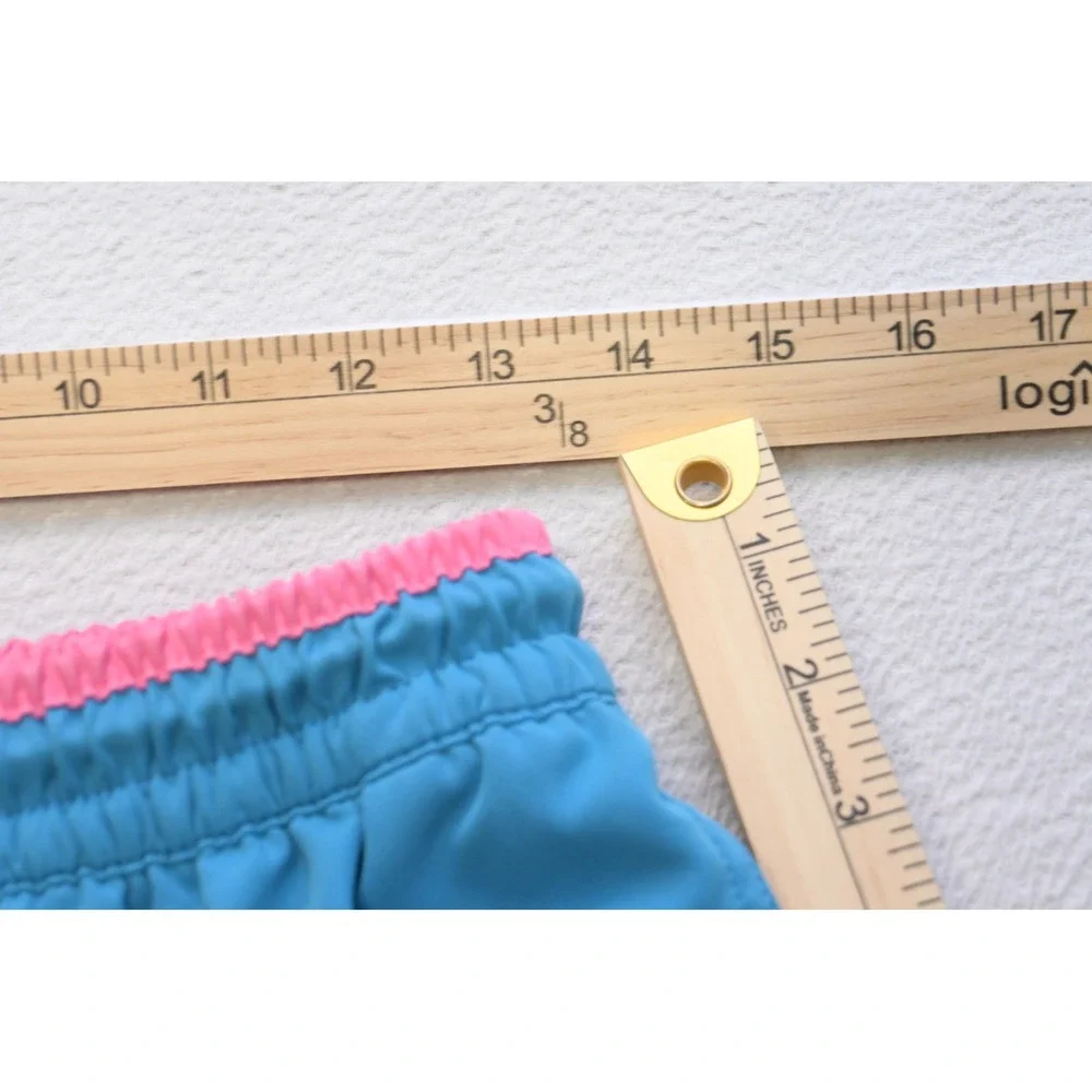 Chubbies Swim Trunks Men Medium Blue Pink 5 Inch Inseam Lined Pockets